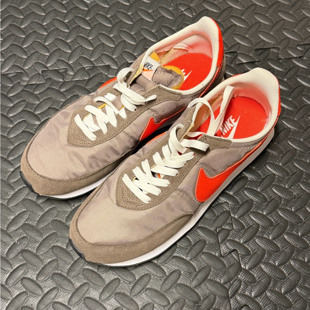 Nike Waffle Trainer 2 sz 10